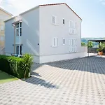 Vdl Apartment *