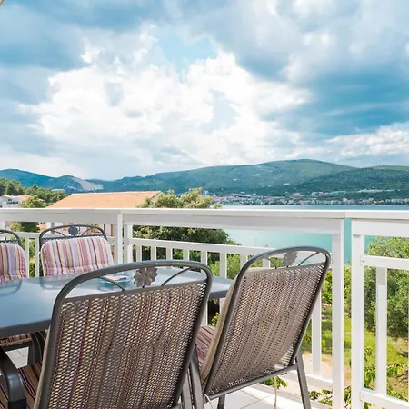 Vdl Διαμέρισμα Τρογκίρ